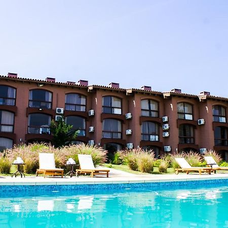 Wyndham Garden Montevideo Carrasco Hotel Ciudad de la Costa Bagian luar foto