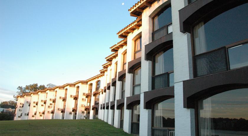 Wyndham Garden Montevideo Carrasco Hotel Ciudad de la Costa Bagian luar foto