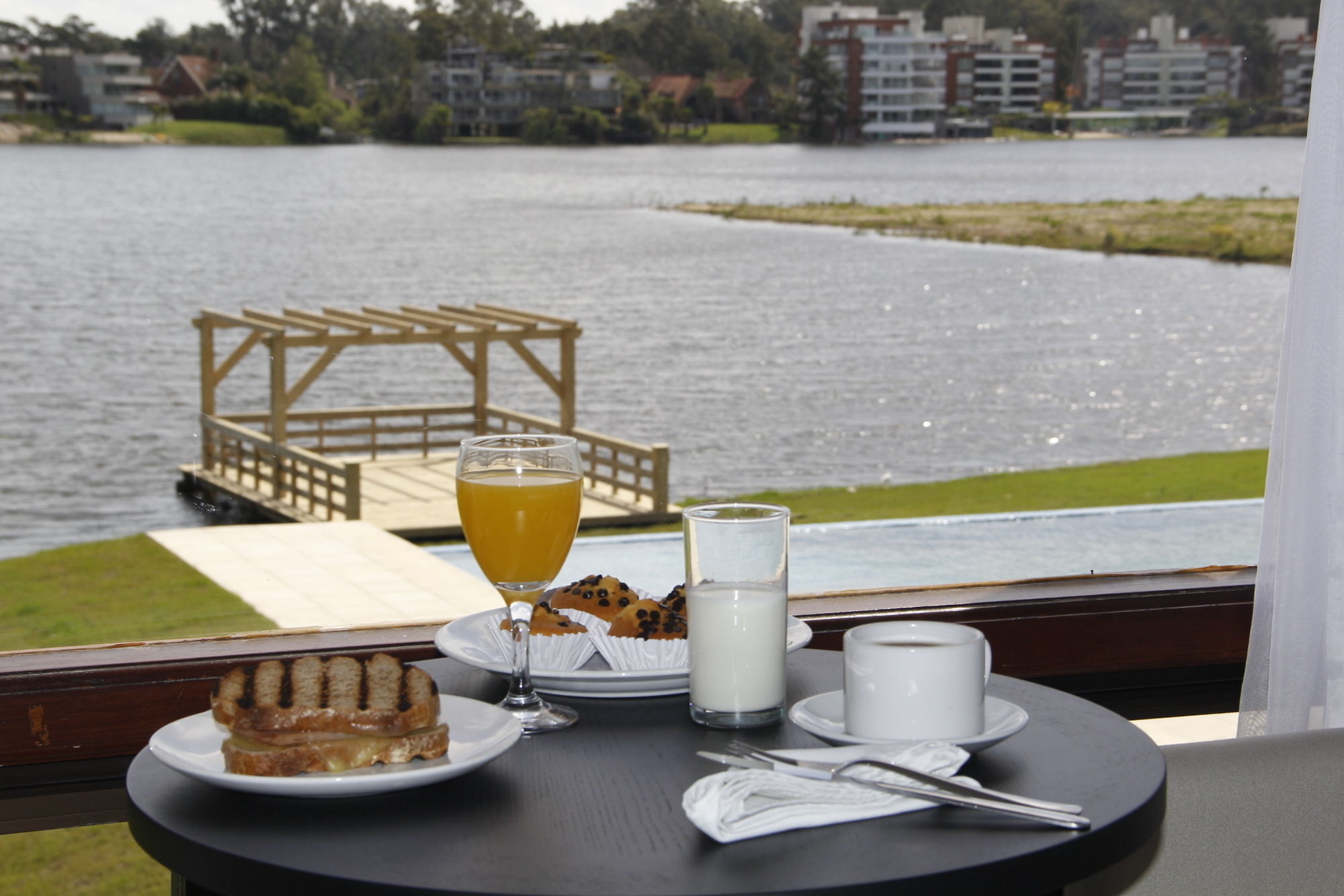 Wyndham Garden Montevideo Carrasco Hotel Ciudad de la Costa Bagian luar foto