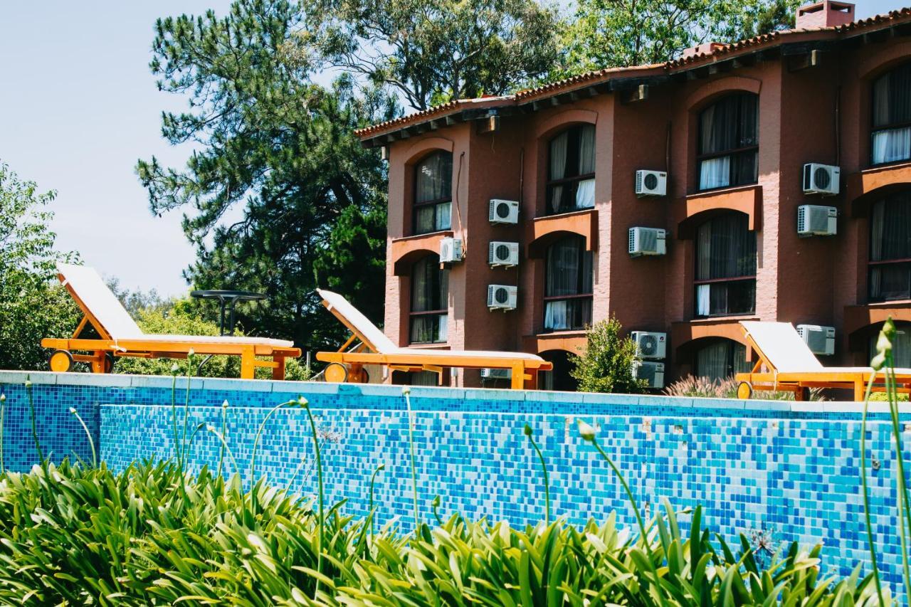Wyndham Garden Montevideo Carrasco Hotel Ciudad de la Costa Bagian luar foto