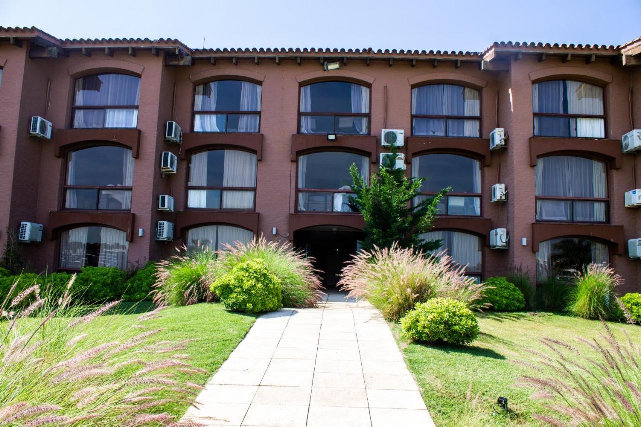 Wyndham Garden Montevideo Carrasco Hotel Ciudad de la Costa Bagian luar foto
